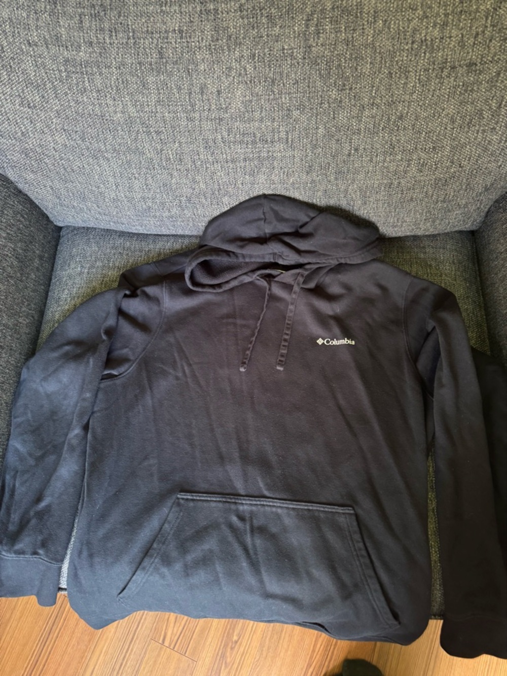 Columbia Black Pullover